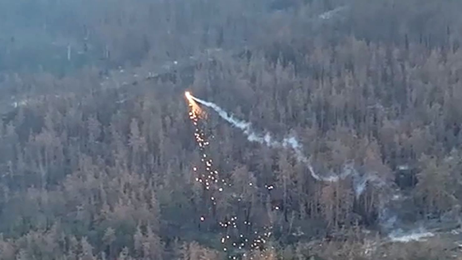 A Ukrainian incendiary drone drops on Russian positions in the Kharkiv area.