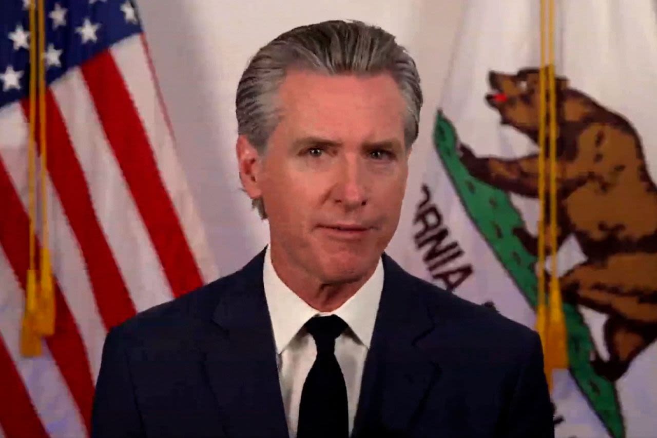 El gobernador Gavin Newsom pronunció un discurso el martes.