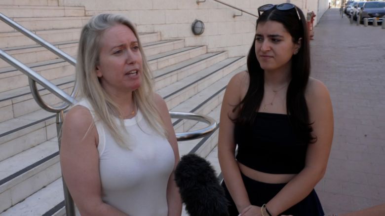 Elana Hayman (left) and her daughter Noa (right) told CNN in Tel Aviv on Saturday June 21 they are still trying to find a way out of Israel.