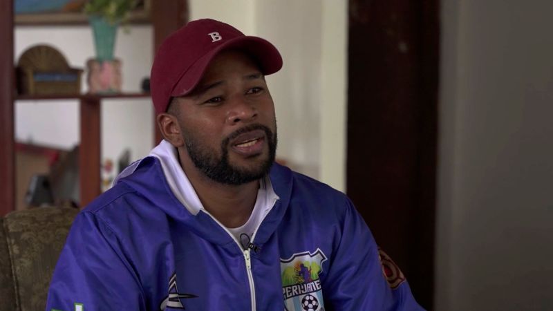 How a Venezuelan migrant kept faith alive in Salvadoran prison ‘hell’