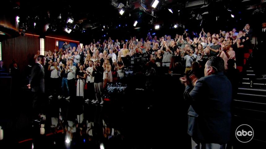 An extended applause as Jimmy Kimmel returned to ABC on Tuesday.