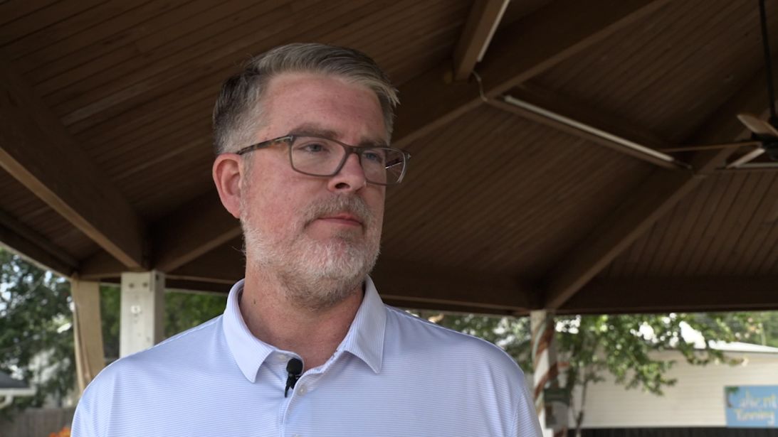 Jim Harris discovered he has multiple half-siblings through the DNA testing site 23andMe.