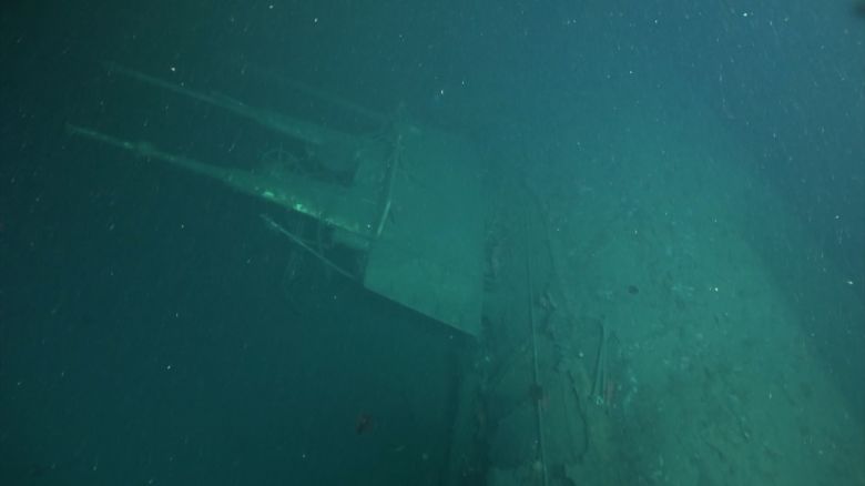 submarino 108 anios trax .00_01_17_28.Still002.jpg