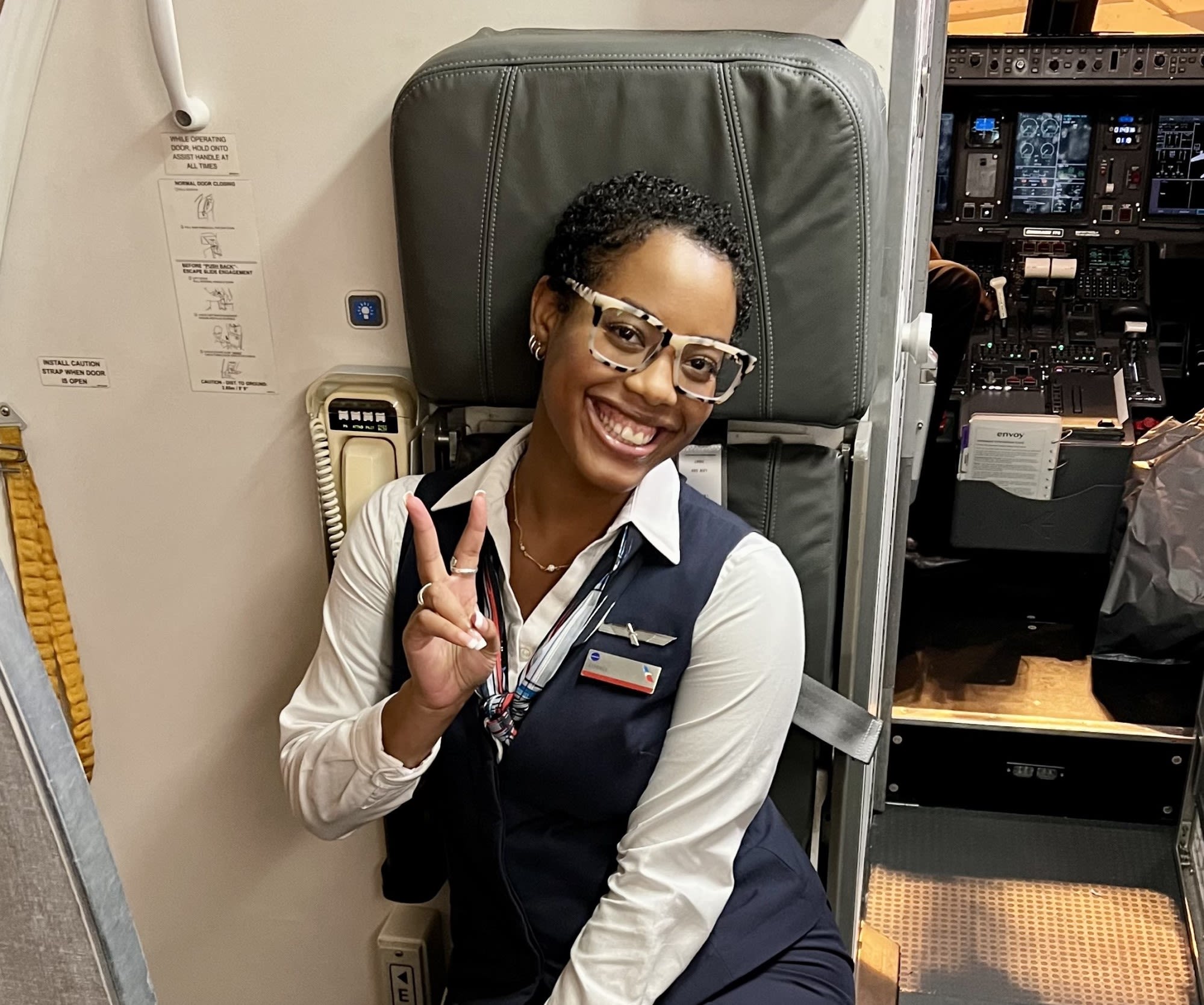 How Much Do Delta Flight Attendants Make After 10 Years