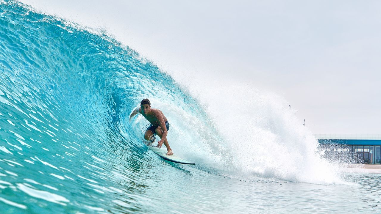 Surf-Abu-Dhabi-6.jpg