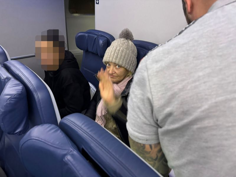 Woman Who Stowed Away On Plane To Paris Is Expected To Face Federal ...