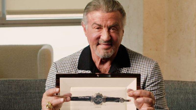 Часовниците на Силвестър Сталоун ще бъдат пуснати в продажба, включително „свещеният граал“ на колекционерските часовници