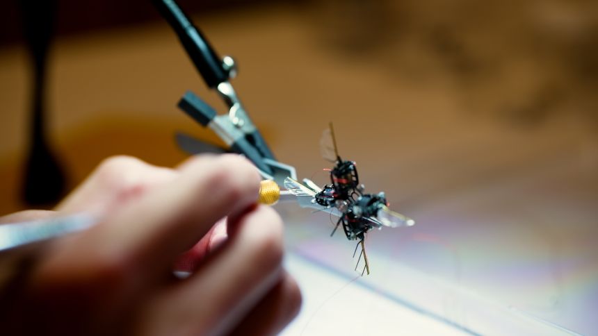 MIT's bee-like robot can flap its wings up to 400 times a second.