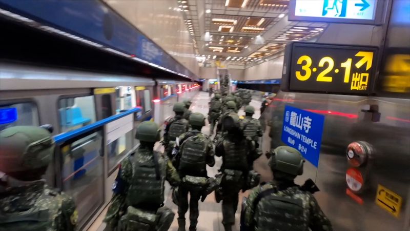 Taiwan holds unprecedented military drills Taiwan holds unprecedented military drills