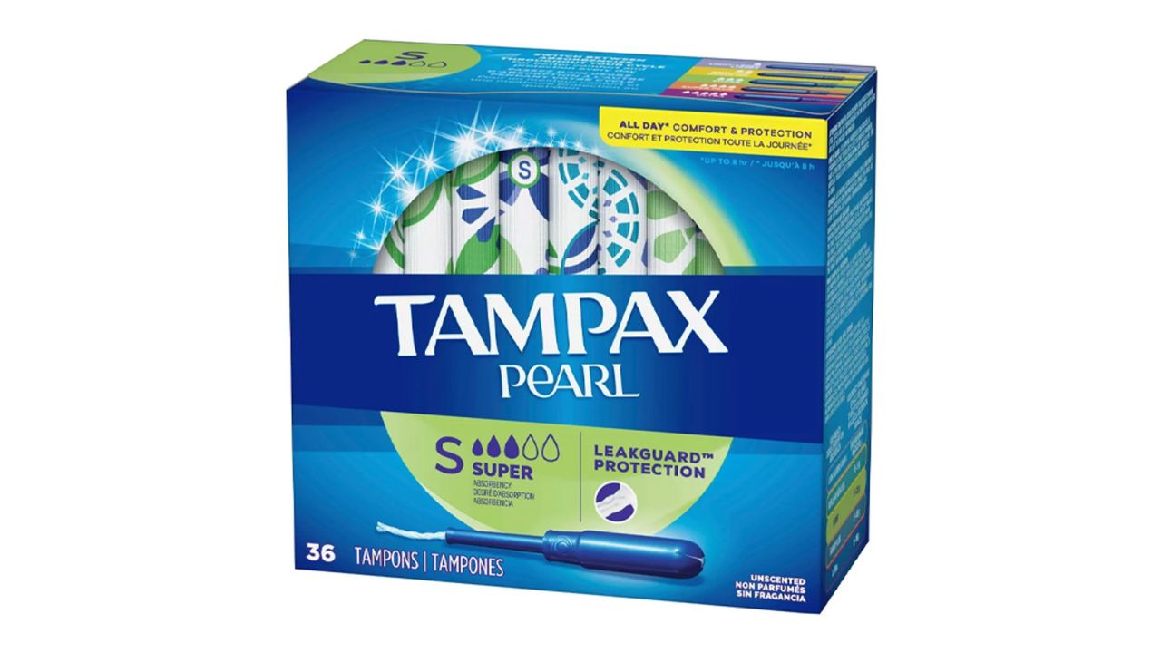Playtex Sport Fresh Balance Scented Tampons with Odor Shield Technology,  Regular Absorbency, Pack of 16 Tampons : : Health & Personal Care