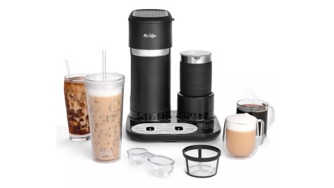 Mr. Coffee 4-in-1 シングルサーブ ラテ、アイス、ホット コーヒーメーカー ミルク泡立て器付き