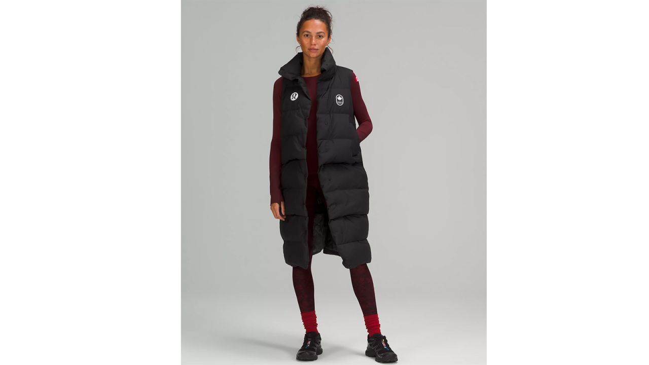 Team Canada 22 Transformable Parka Vest COC Logo_