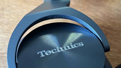 Detail of a hinge connector on the Technics EAH-A800 headphone