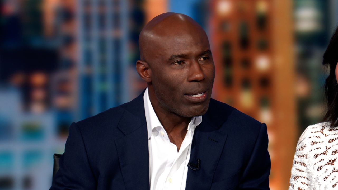 Terrell Davis says he was ‘treated like a convict’ when getting ...