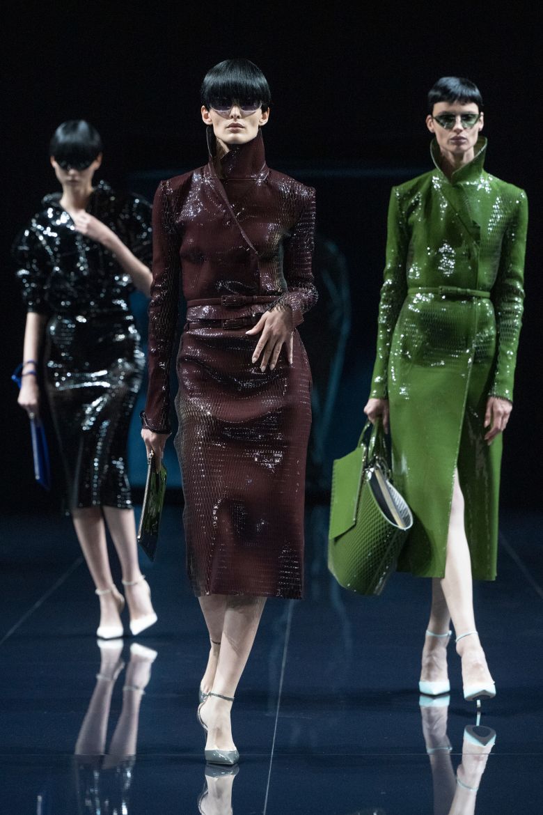 Spring-Summer 2026 had a film noir atmosphere as the designer showed power suits and patent leather trench coats.