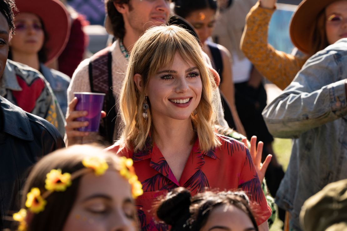 Lucy Boynton plays "Harriet" in "The Greatest Hits."