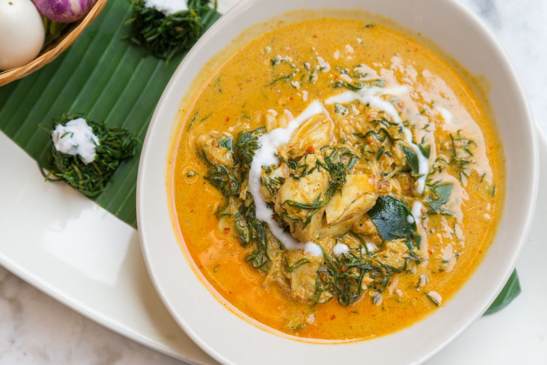 thai-style-spicy-crab-curry-soup-coconut-milk.jpg