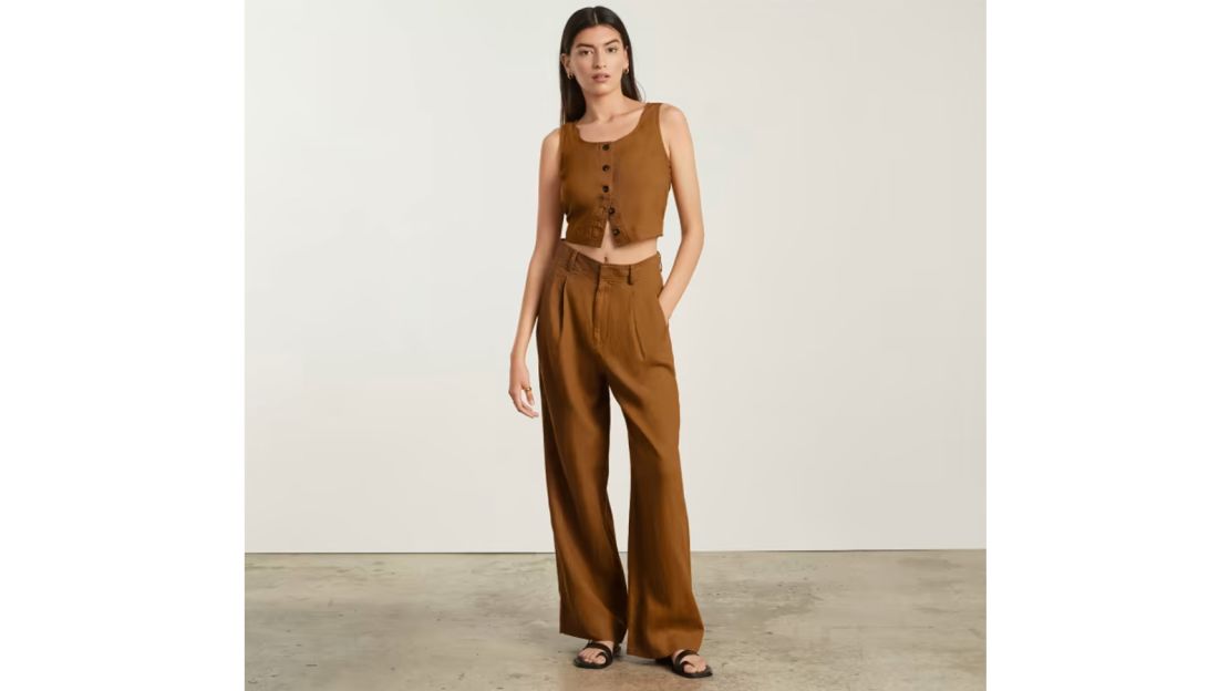 The Linen Button-Front Crop Tank and The Linen Way-High Drape Pant