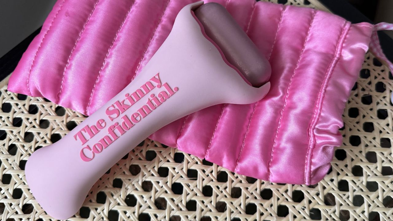 the skinny confidential hot mess facial ice roller for depuffing