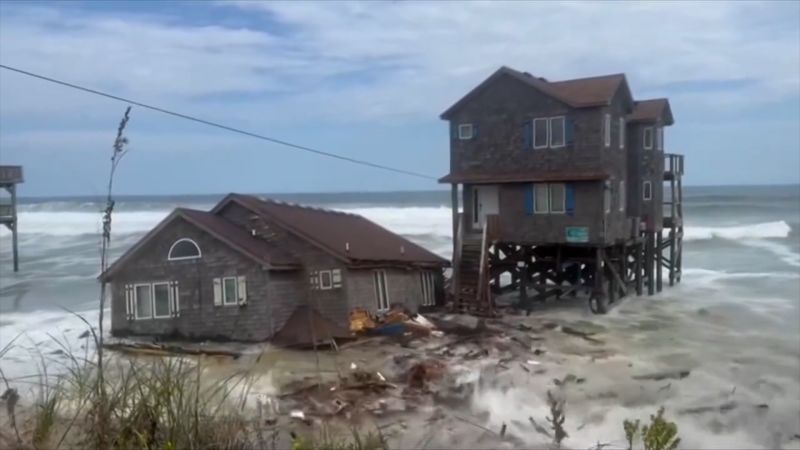 Video shows home collapsing into water off the coast of North Carolina