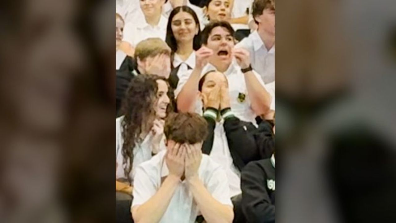 thumb escuela.jpg