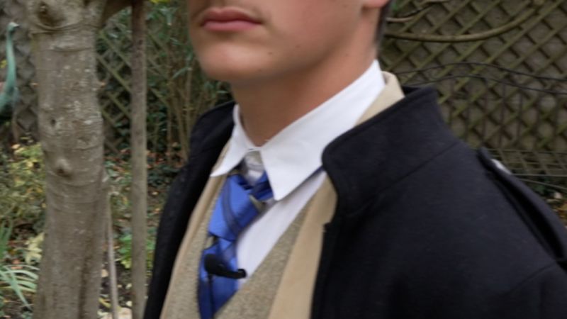 CNN tracks down Parisian teenager in viral photo