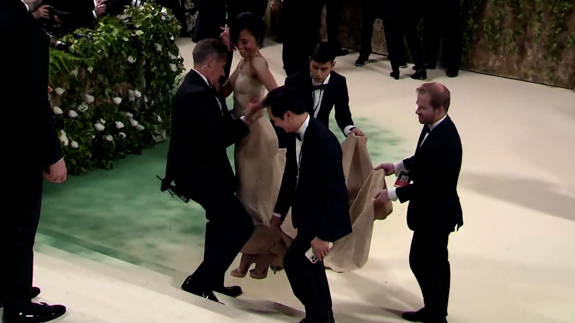 See moment Tyla is carried up Met Gala steps