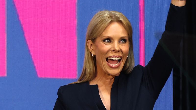 https://media.cnn.com/api/v1/images/stellar/prod/thumbnail-cheryl-hines-rfk-1-vrtc.jpg?c=16x9&q=w_800,c_fill