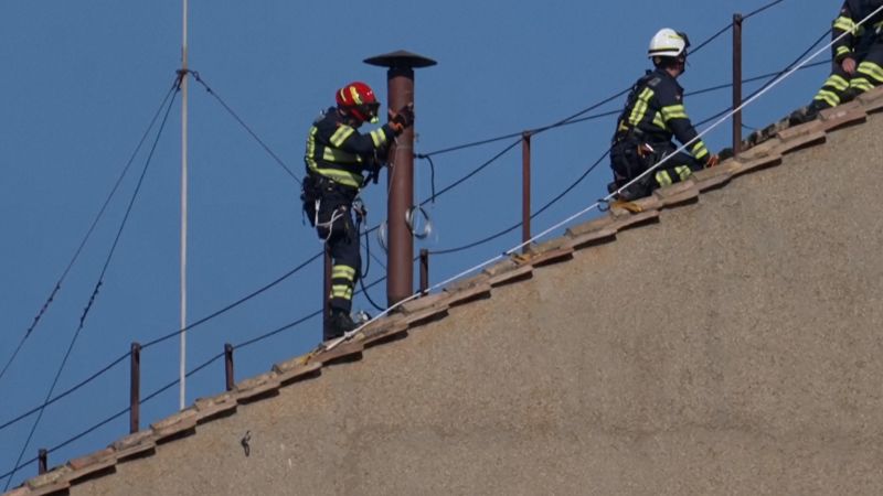 See moment chimney is installed on roof of the Sistine Chapel See moment chimney is installed on roof of the Sistine Chapel