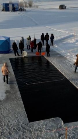 thumbnail cold swimmers russia 1 vrtc.jpg