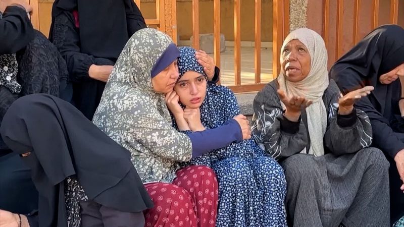 Dozens killed in Gaza after trying to receive aid at distribution site for a third day in a row