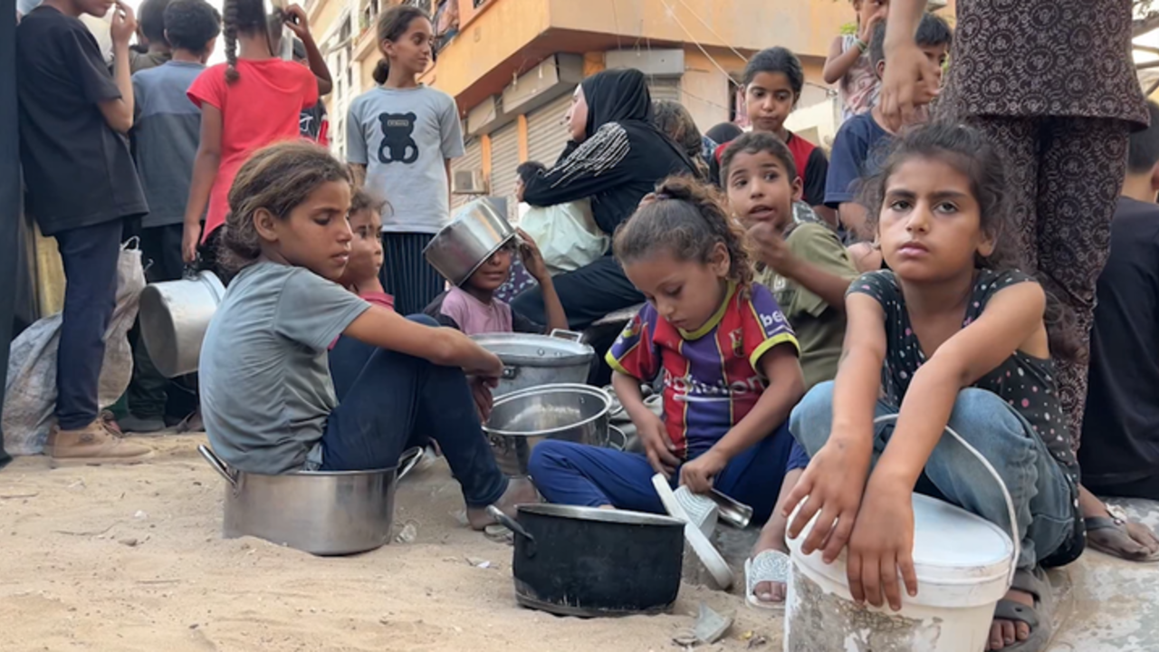thumbnail_soup_kitchen3_720.png