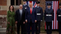 thumbnail trump starmer meet 2.jpg