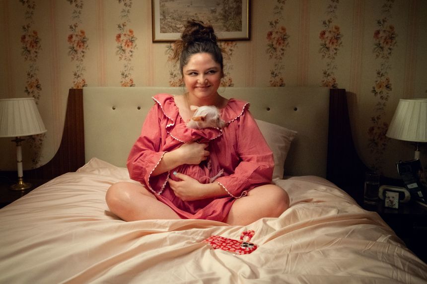 The scene-stealing nightgowns in