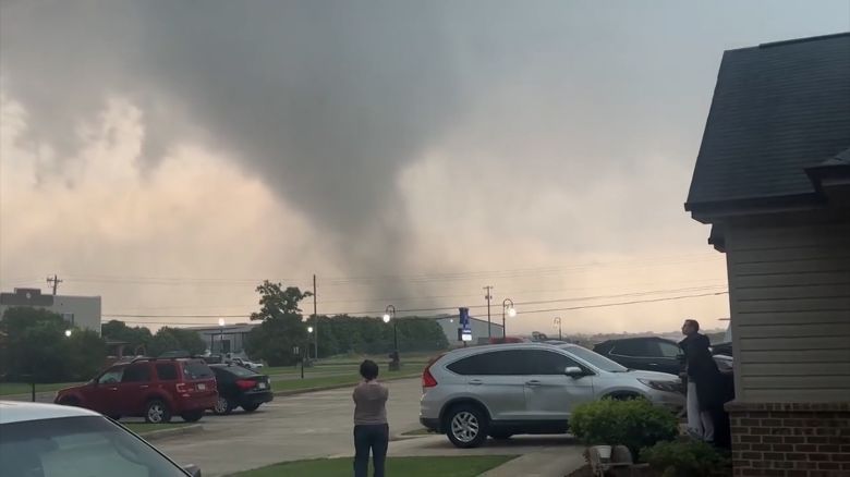 Tornado 1.jpg