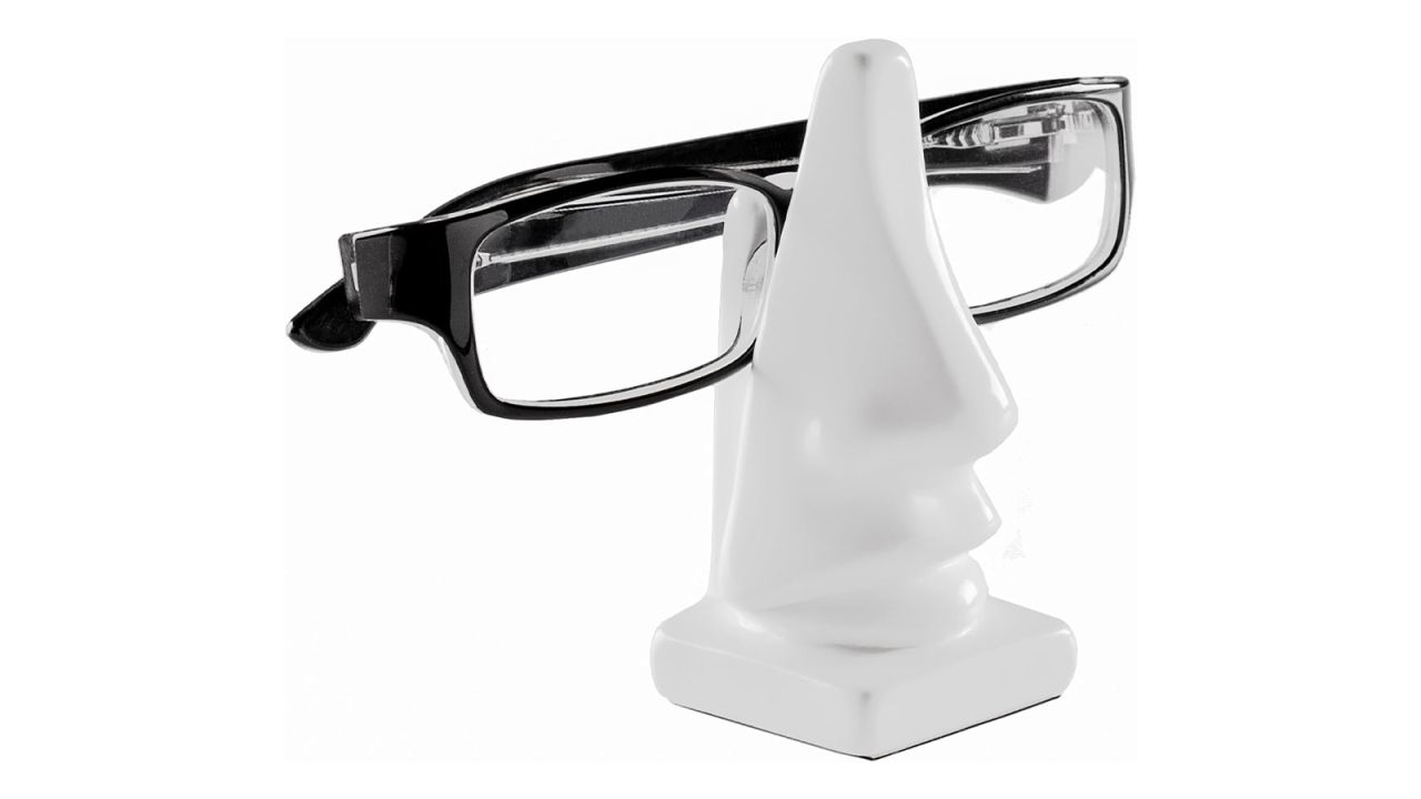 Torre & Tagus Leon Nose Shaped Eyeglasses Holder cnnu.jpg