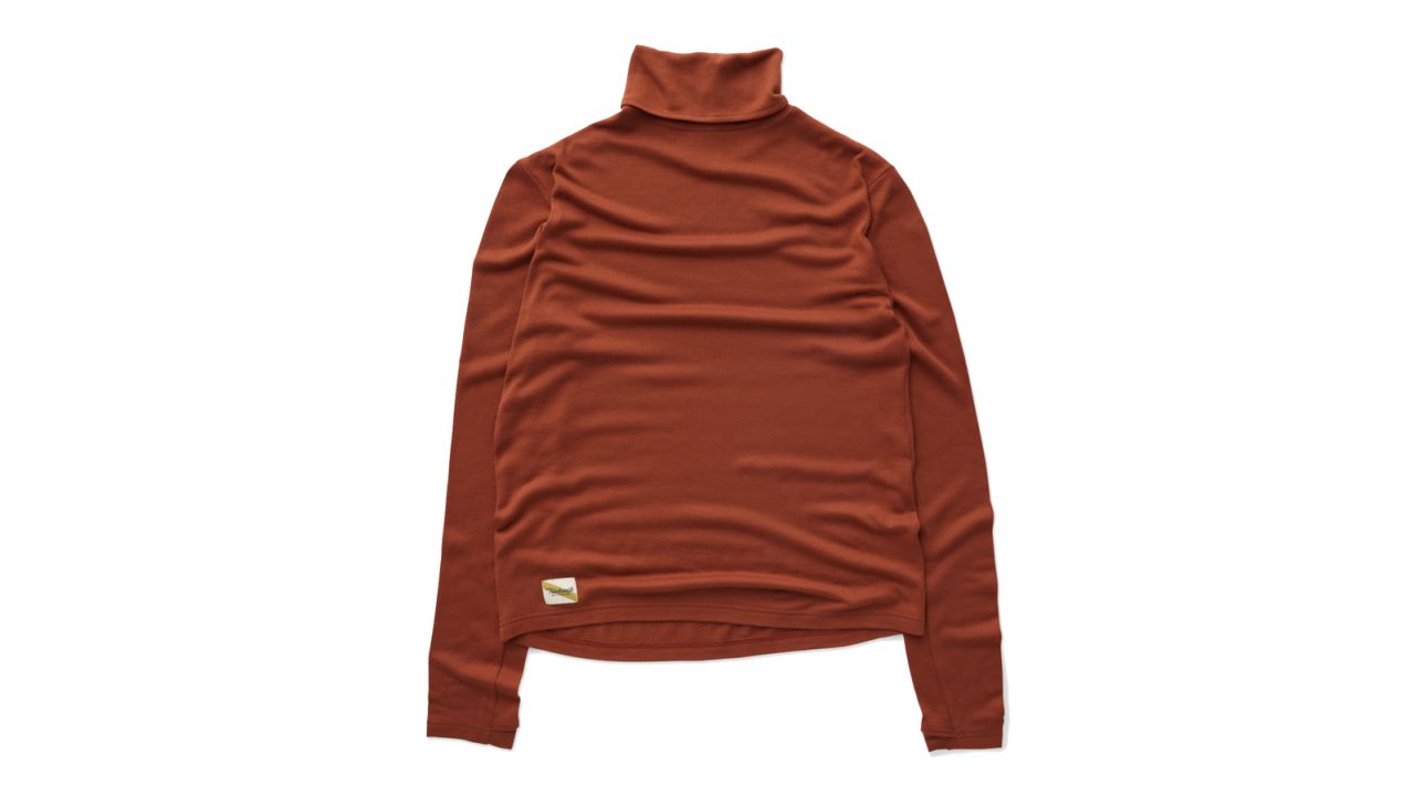tracksmith turtleneck.jpg