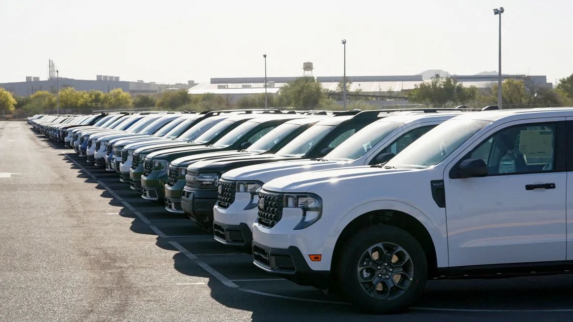 https://media.cnn.com/api/v1/images/stellar/prod/trucks.jpeg?c=original https://media.cnn.com/api/v1/images/stellar/prod/trucks.jpeg?c=original