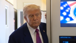 Trump AF1 Comments THUMB.png