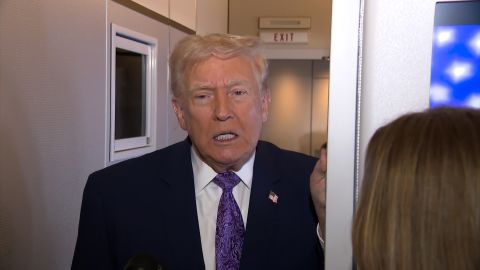 trump af1 ukraine.jpg