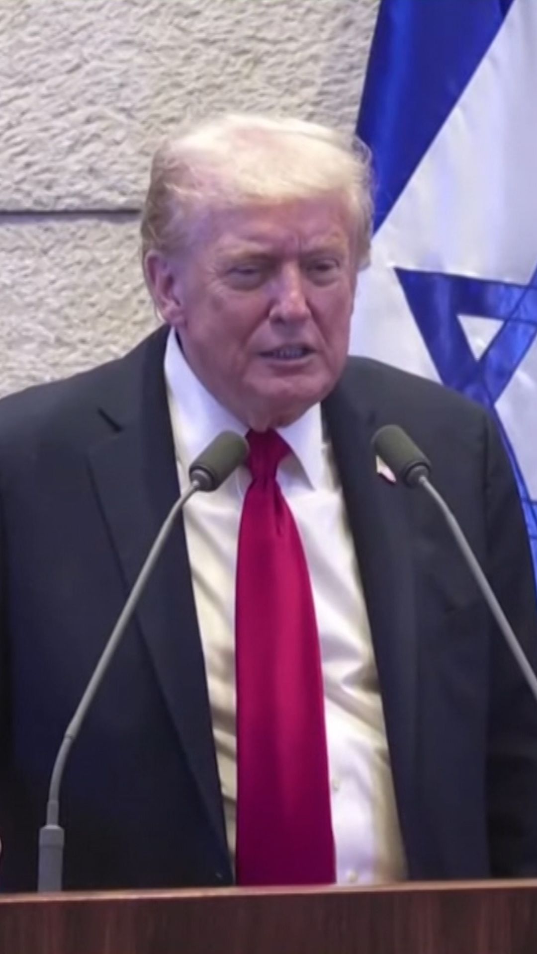 trump calls pardon.jpg
