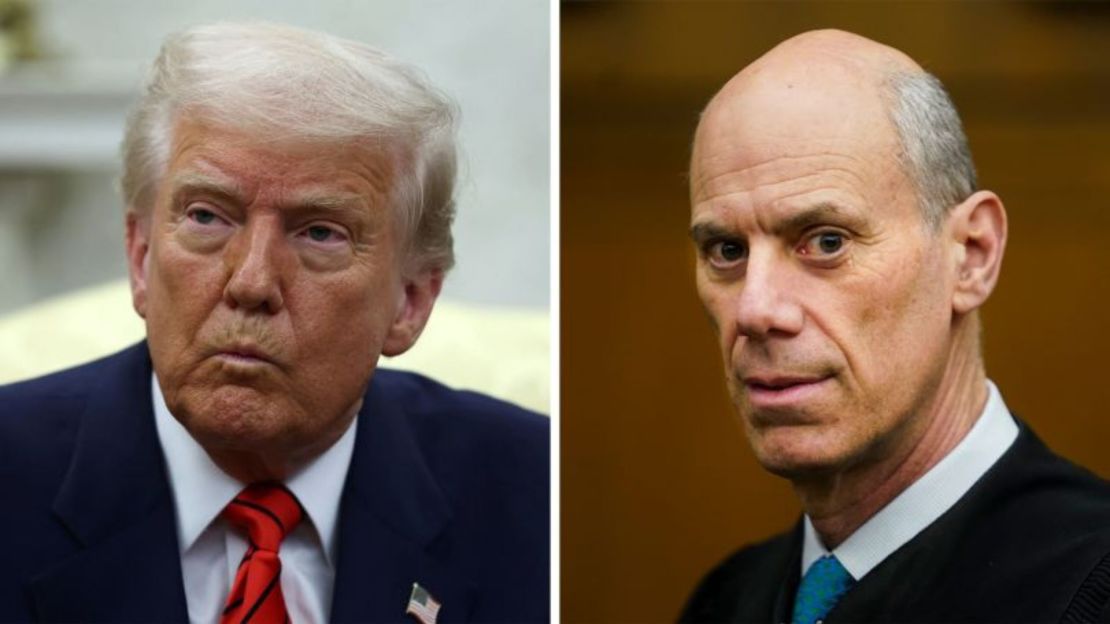 El presidente de Estados Unidos, Donald Trump, y el juez James Boasberg.