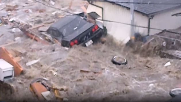 TSUNAMI CAR 1 copy.jpg