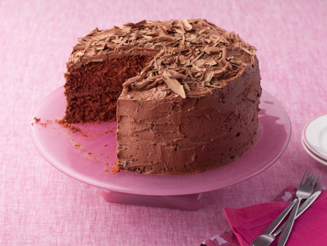 TU1A11_a-gooey-decadent-chocolate-cake_s4x3_copy.jpg