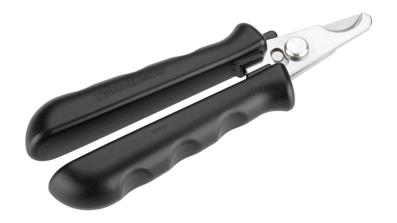 Tweezerman Dog Nail Clippers product card cnnu.jpg