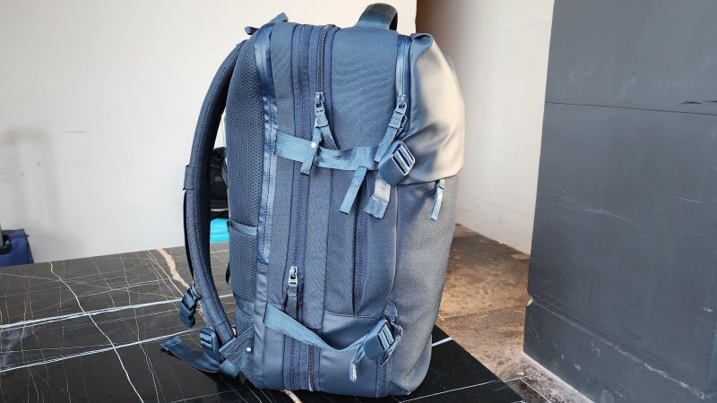 Here’s why the Incase A.R.C. Travel Pack is the perfect backpack for longer trips | CNN Underscored