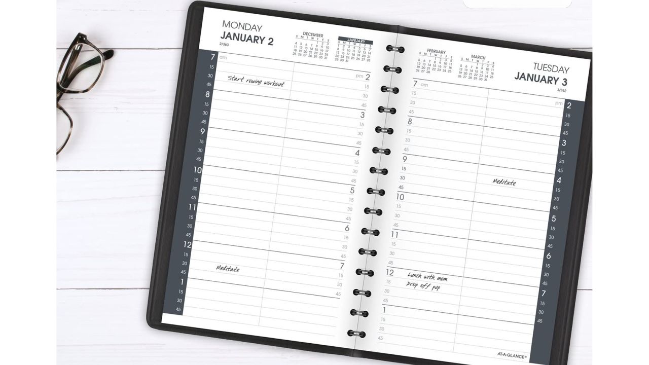 12-Month Budget Planner Bill Tracker Organizer w/Calendar & Pockets for  Financial Management 354 Stickers | Budget Binder™