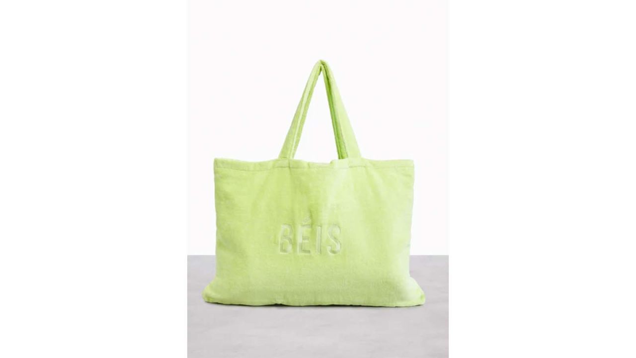 underscored beachcarryon Beis Terry Towel Tote