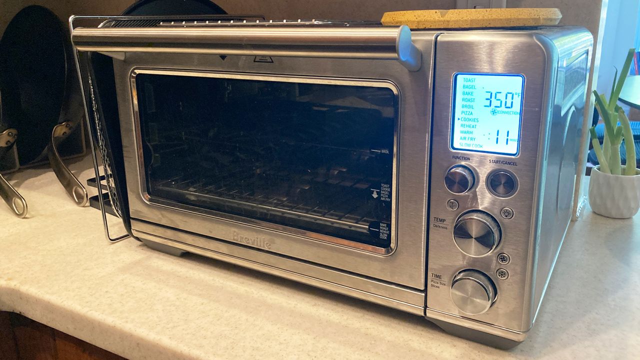 underscored Breville Smart Oven Air Fryer Toaster Oven.jpg
