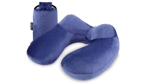 22 budget travel items you need to have 19 h 270,w 480